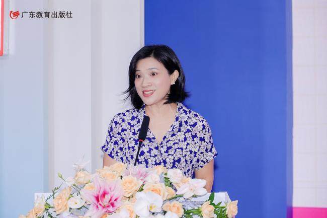 正是受到围 正是受到围
