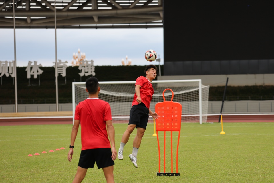 UWO, 为后续赛事, 及时纠正动