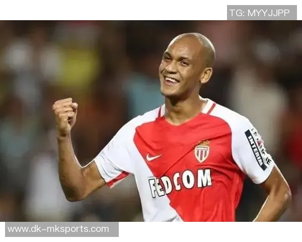 年轻足球天才盛放：最帅球星排名TOP10